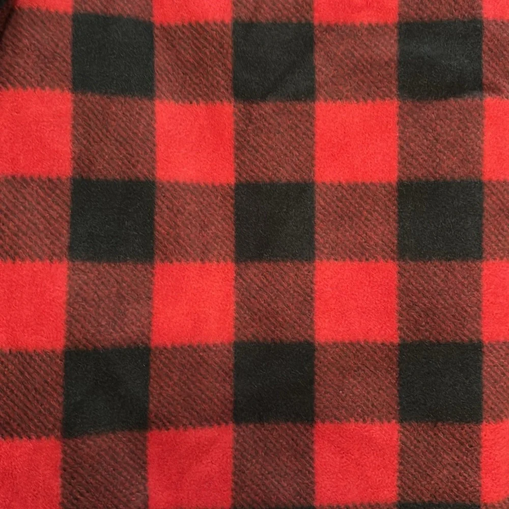 Oversized Homemade Tie Fleece Blanket‎